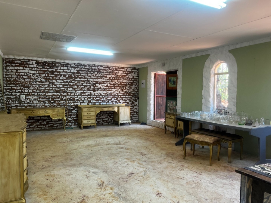 Commercial Property for Sale in De Wildt North West